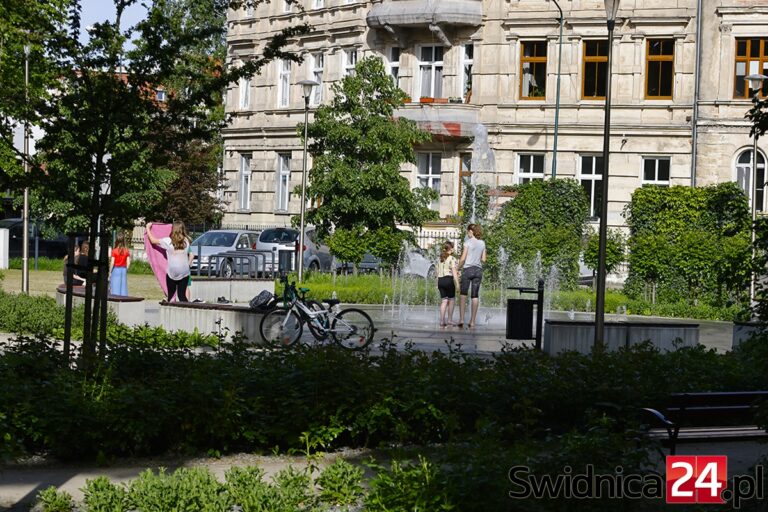 Wiosenny spacer po Świdnicy [FOTO]