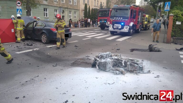 Policja ustaliła tożsamość motocyklisty, który zginął w piątek w Świdnicy