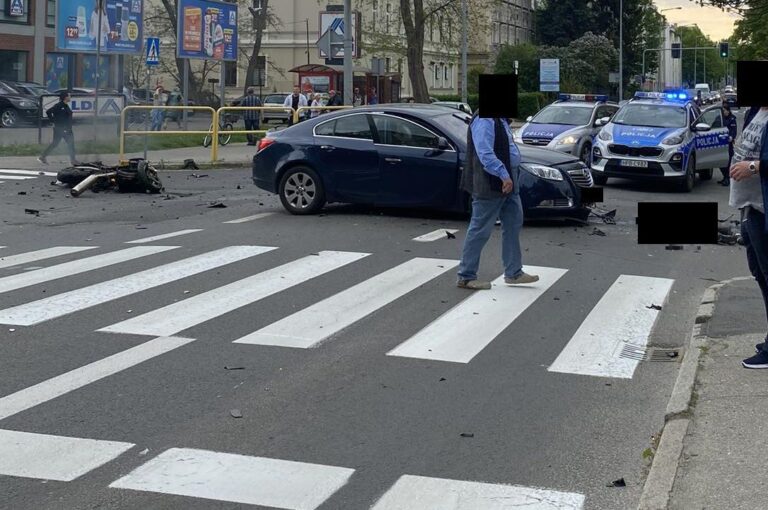 Tragiczny wypadek po pościgu. Motocyklista nie żyje [FOTO]