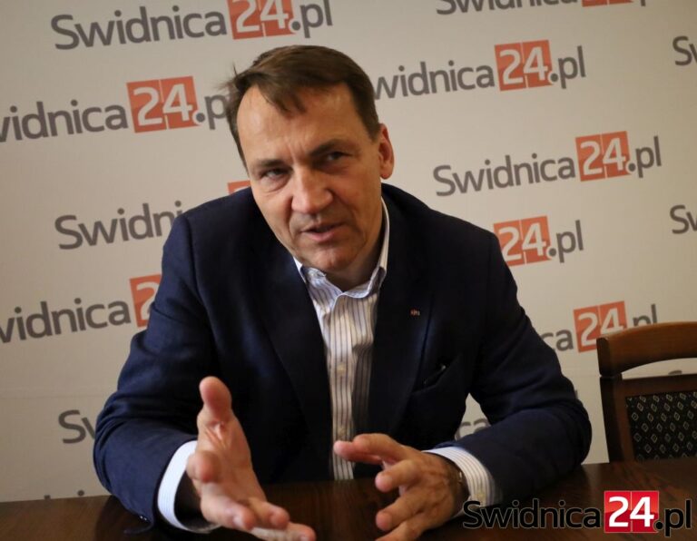 Radosław Sikorski w Świdnicy o kampanii, strachu wyborców i roli mediów [WYWIAD][FOTO]