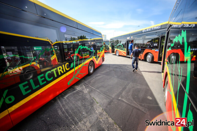 Świdnica wymieni kolejne autobusy na „elektryki”? Poprzednie zamówienie unieważniono