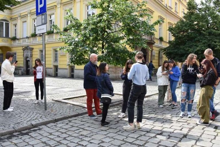 „Słowem w obiektywie” rozpoczęto świdnicką Biesiadę Literacką. Co dziś w programie?