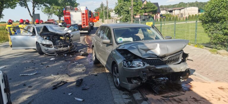 Czołówka na krajowej piątce, dziecko w szpitalu