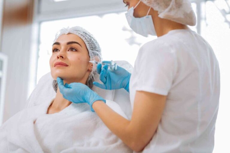 Jakie są najnowsze trendy w medycynie estetycznej? Odkryj najnowsze procedury i techniki!