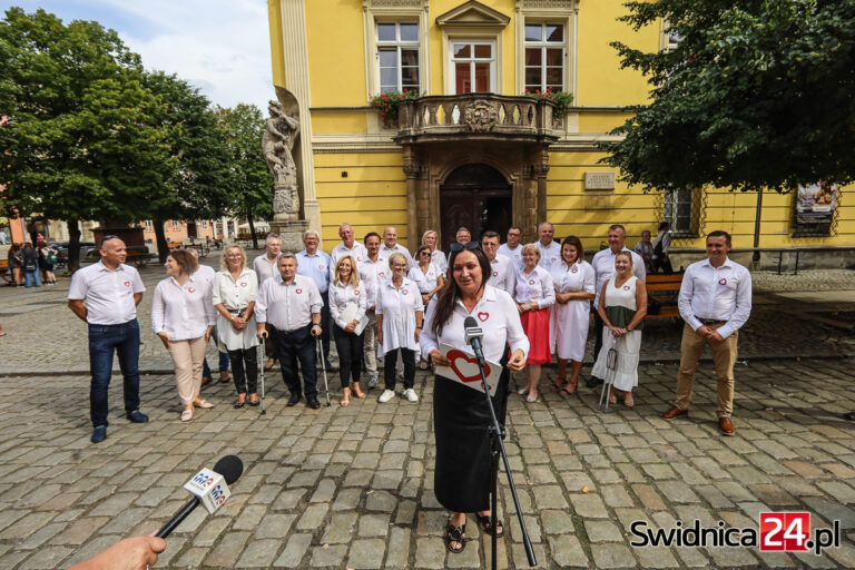 Koalicja Obywatelska w Świdnicy zaprezentowała kandydatów do Sejmu i Senatu