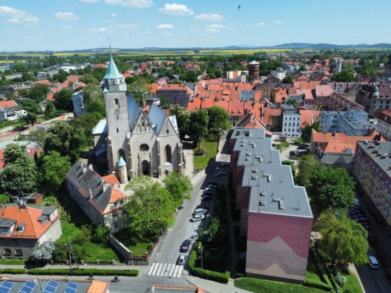 Świdnicki organista akompaniować będzie skrzypkom. Kameralny koncert już za tydzień w Jaworze