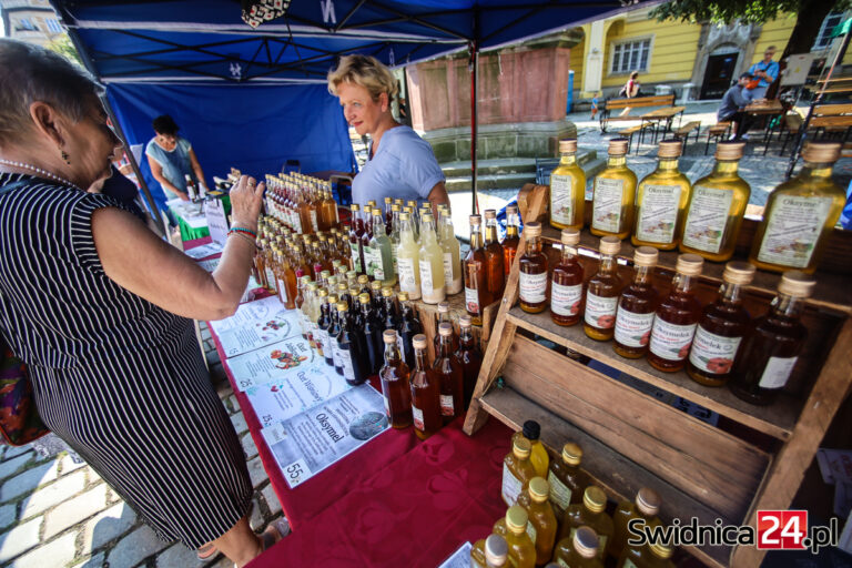 „Zdrowie ma smak” po raz szesnasty. Targi zdrowej żywności i festiwal piwa rozpoczęte [FOTO]