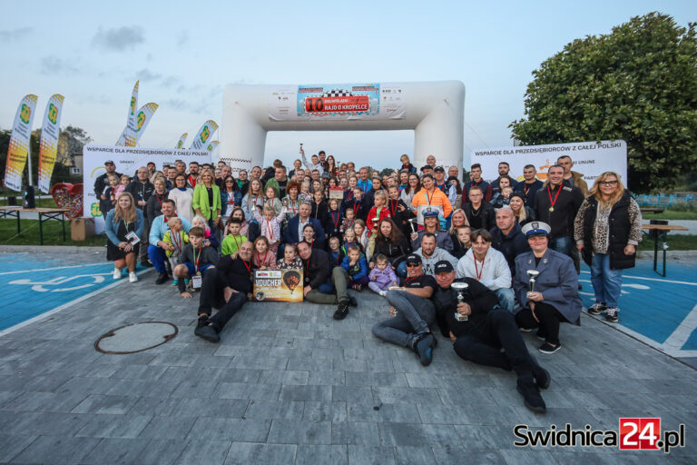 Rywalizowali w ekonomicznej jeździe i poznawali region. Za nami jubileuszowy Rajd o Kropelce [FOTO/VIDEO]