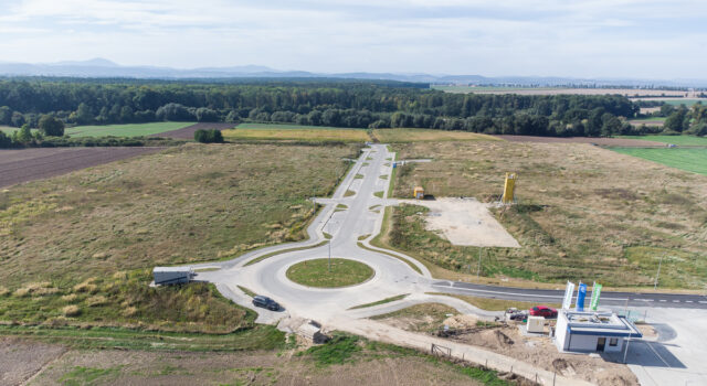 WSSE podstrefa Jaworzyna otwarcie hali 2023.10.03-36