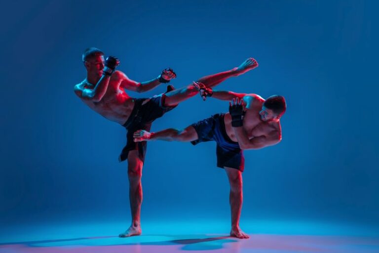 Jakie rękawice do MMA wybrać? Sprawdź poradnik