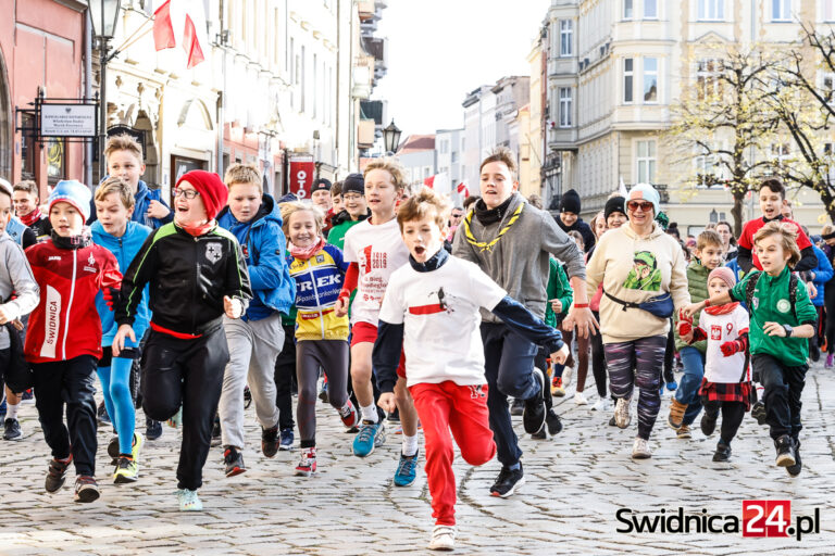 Po raz szesnasty uczczą w świdnickim biegu Narodowe Święto Niepodległości!