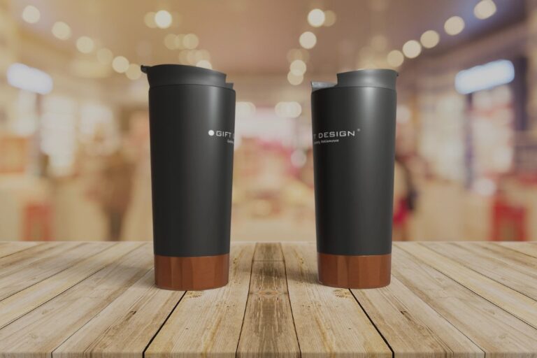 Czy personalizowane gadżety reklamowe nadal cieszą klientów? Sprawdź, po które sięgają najchętniej