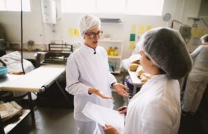 Odbiór sanepidu – kiedy jest konieczny, jakich przedsiębiorstw dotyczy oraz dlaczego warto zdecydować się na pomoc!