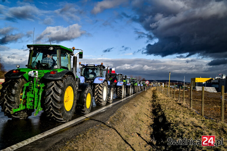 Ogólnopolski protest rolników. Ciągniki zablokują krajową „piątkę”, będą też utrudnienia na trasie Świdnica-Wrocław