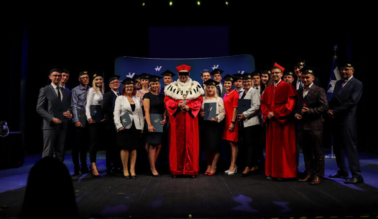 Afera z dyplomami na Collegium Humanum. Wśród absolwentów również samorządowcy z powiatu świdnickiego. „Straciliśmy tylko pieniądze”