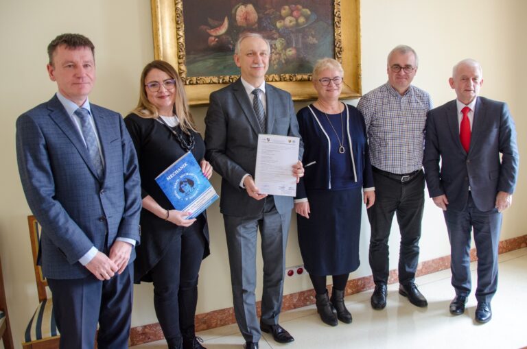 „Mechanik” nawiązał współpracę z Wagonami. Skorzystać mają uczniowie, nauczyciele i zakład