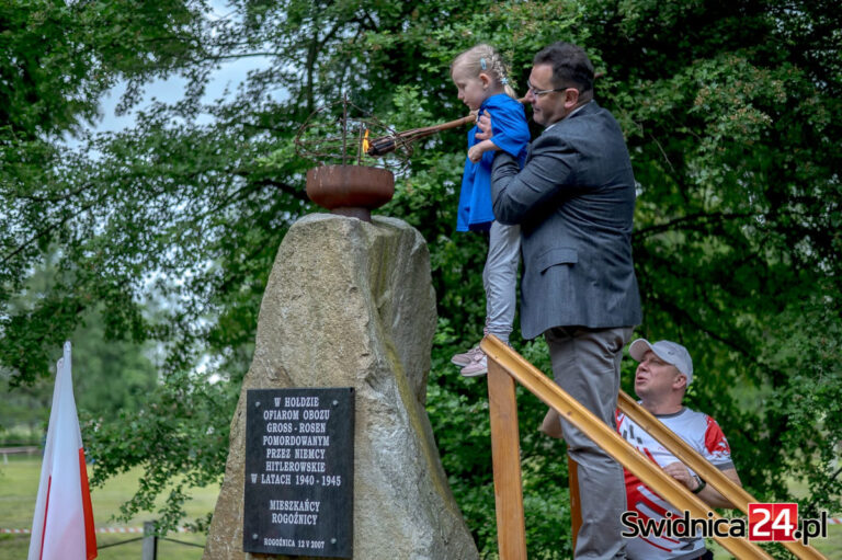 310 osób uczciło pamięć ofiar Gross-Rosen. Bieg Pamięci w Rogoźnicy [FOTO]