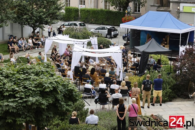 Pisarze Max Czornyj i Mieczysław Gorzka odwiedzą nowy festiwal literacki w Świdnicy. Pierwsza edycja wokół kryminału [PROGRAM]