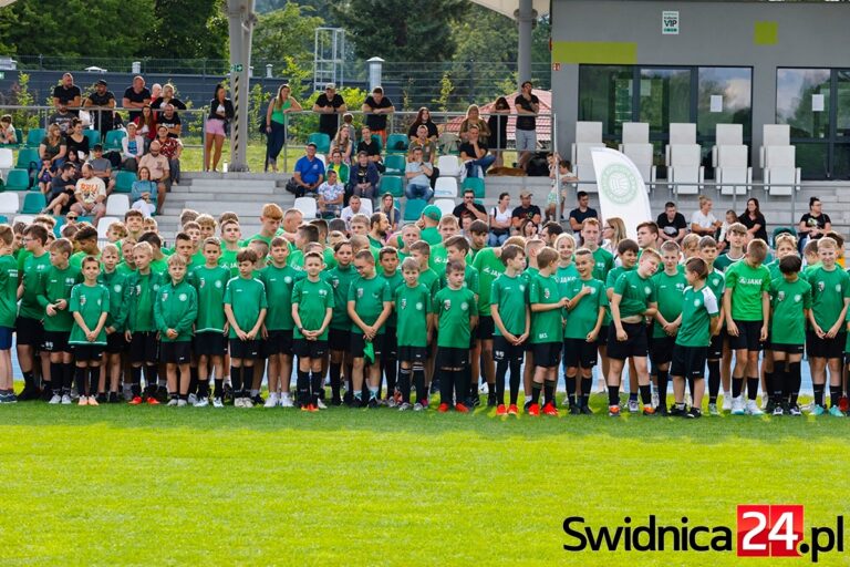 Startują otwarte treningi, rusza duży, letni nabór do drużyn piłkarskich IgnerHome Polonii-Stali Świdnica! [ZAPISY]