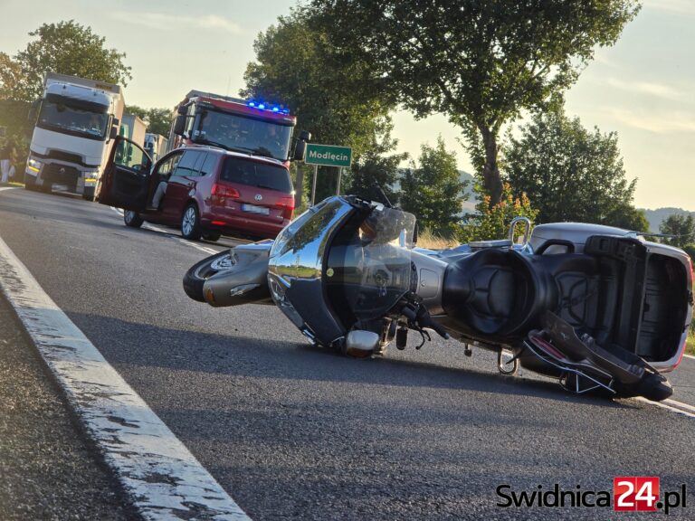 Wymusiła pierwszeństwo na motocykliście [FOTO]