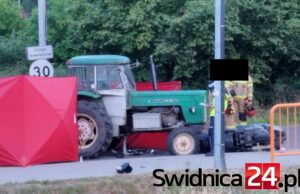 Po zderzeniu z ciągnikiem rolniczym motocyklista nie przeżył