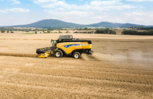 Bezpieczne żniwa. Przypominają, jak uniknąć wypadku w trakcie prac