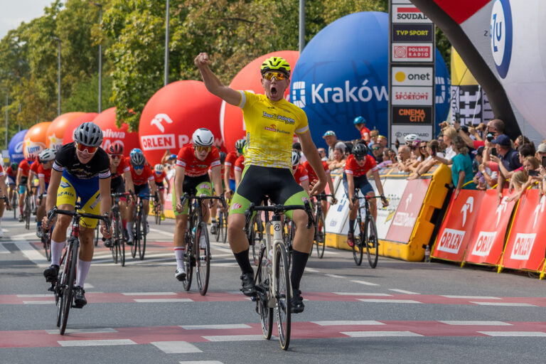 Uczeń świdnickiego SMS-u zwycięzcą juniorskiego Tour de Pologne!