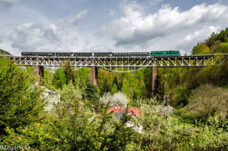 Rok po otwarciu odnowionej linii do Jedliny na trasę ponownie wyruszy zabytkowy skład