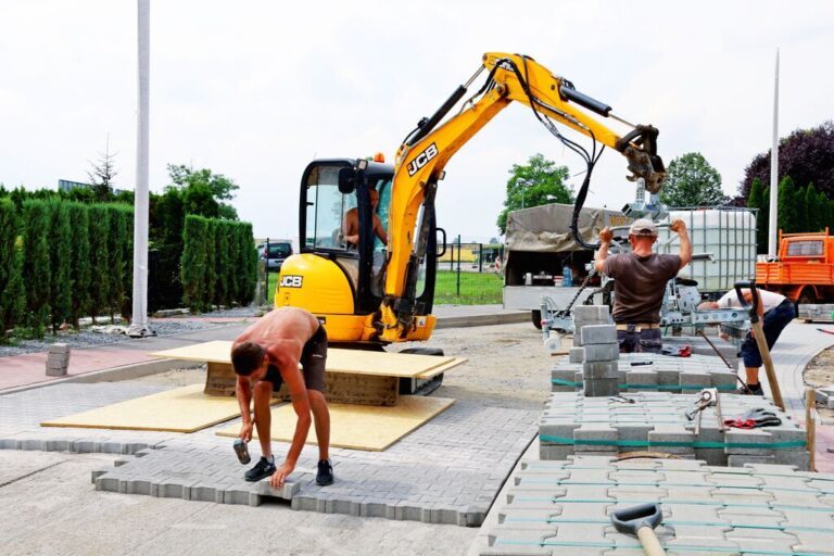 Żarów. Trwają prace przy remoncie dróg [FOTO]