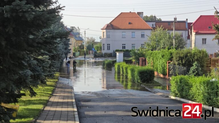 Droga Świdnica- Strzegom otwarta. Jaka sytuacja na pozostałych trasach?