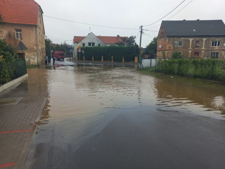 Nieprzejezdne drogi powiatowe