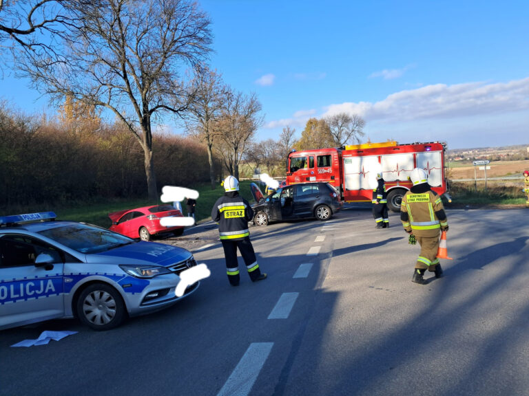 Zderzenie dwóch osobówek pod Goczałkowem [FOTO]