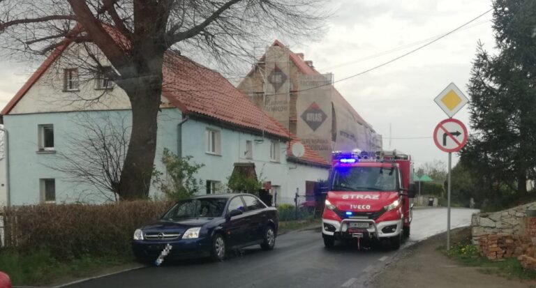 Zerwał miskę olejową i porzucił samochód