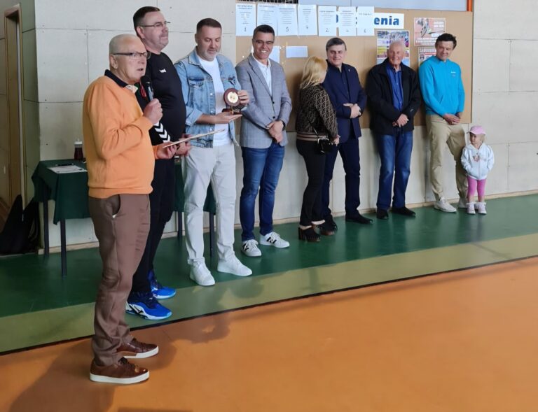 Rywalizowali w turnieju o Puchar Burmistrza Miasta Żarów [FOTO/WYNIKI]