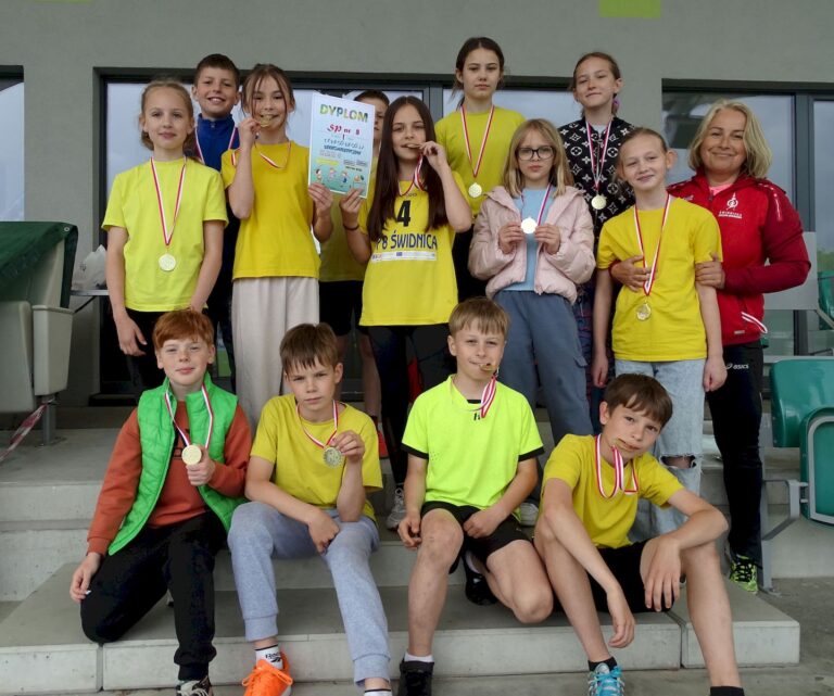 Młodzi lekkoatleci rywalizowali w zawodach szkolnych [FOTO/WYNIKI]