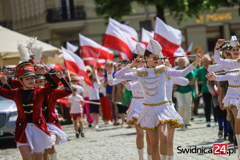 Biało-czerwono, radośnie i podniośle. Co będzie się działo w regionie podczas świąt majowych?