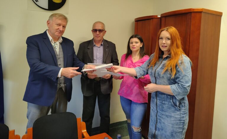 Ponad 2000 podpisów pod petycją o zmianę nazwy skweru Lecha Kaczyńskiego