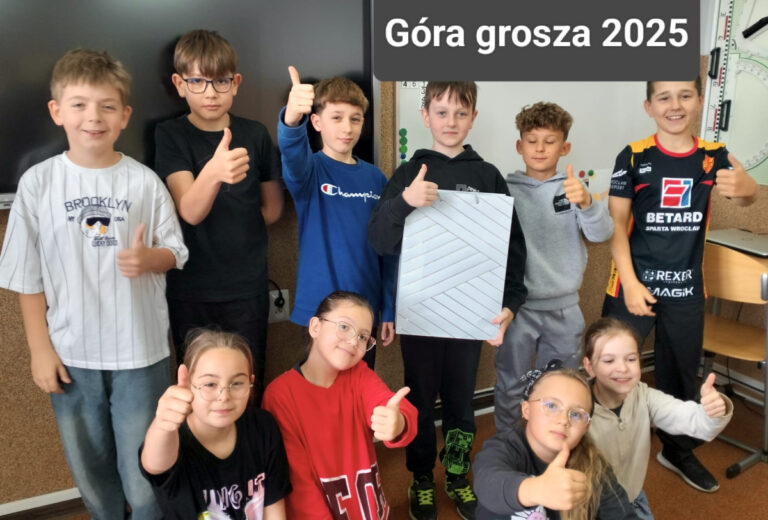 „Góra grosza” na wsparcie dzieci z domów dziecka. Uczniowie zebrali ponad 54 kilogramy monet