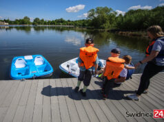 Zalew na razie oblodzony, ale jest już nowy cennik bosmanatu. Ile zapłacimy za wypożyczenie kajaka i roweru wodnego?