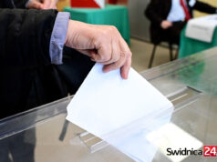 Miało być referendum w sprawie migrantów i wiatraków. Wojewoda mówi „nie”