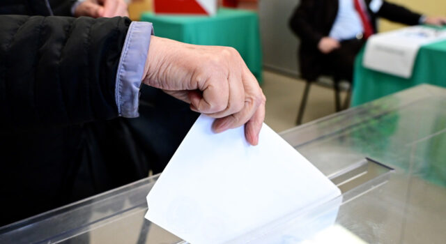 Miało być referendum w sprawie migrantów i wiatraków. Wojewoda mówi „nie”