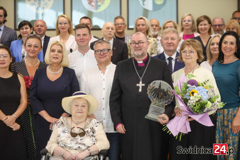 Waldemar Pytel dołączył do grona honorowych obywateli Świdnicy [FOTO]