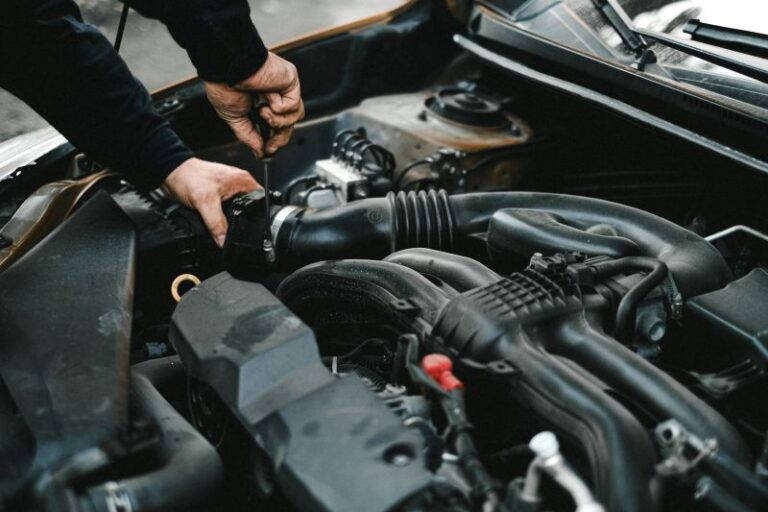 Regeneracja turbosprężarki – kiedy warto i na czym polega ten proces?