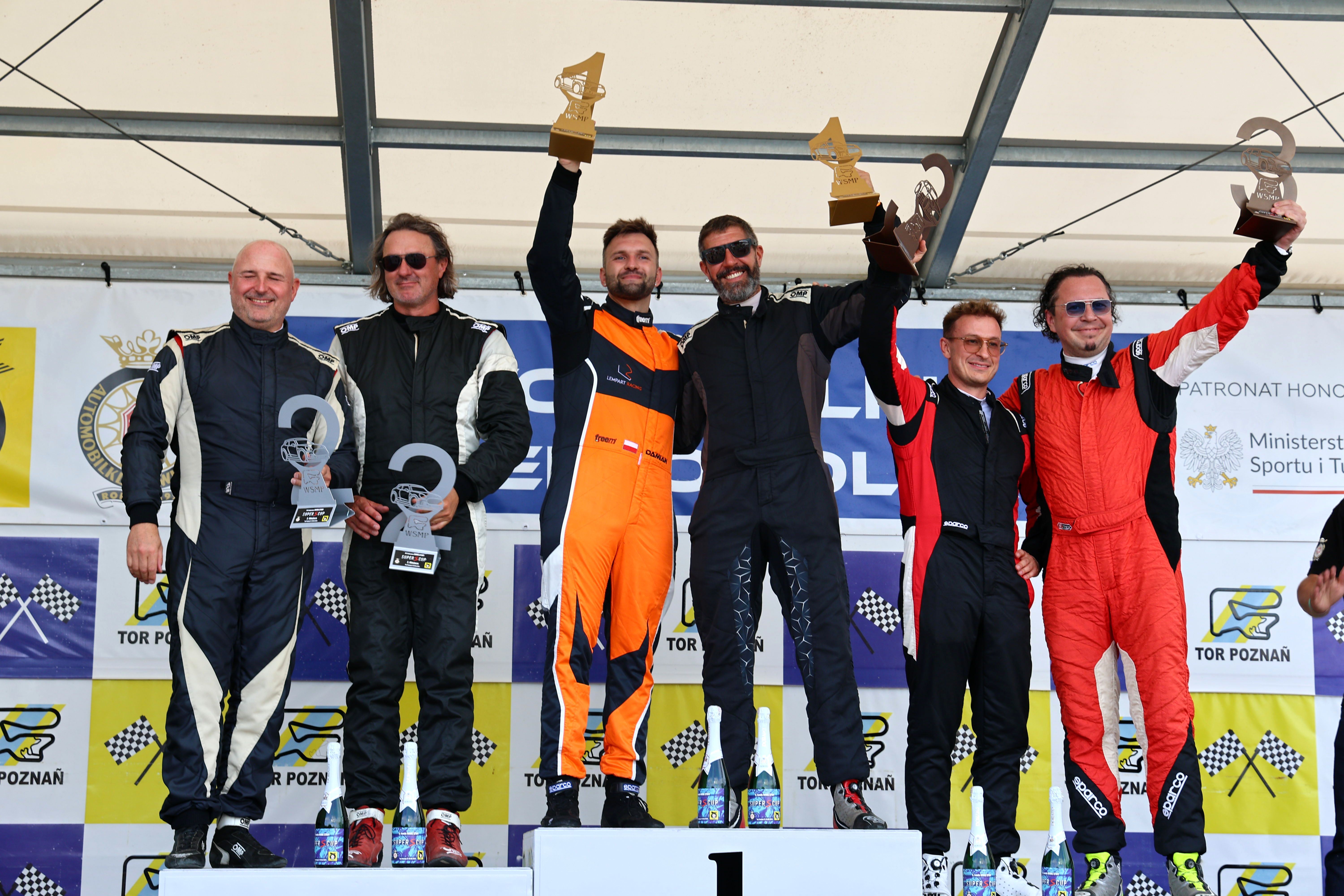 Damian Lempart wygrywa i jest na czele Mistrzostw Polski Endurance [FOTO]