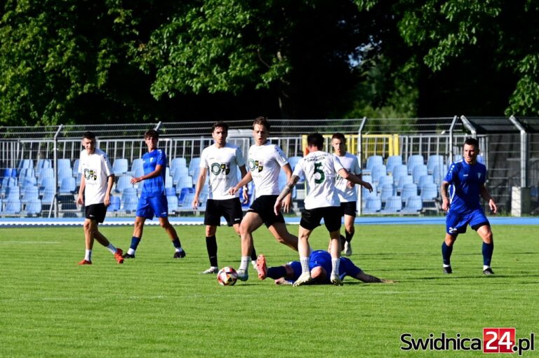 Zwycięstwo juniorów starszych, porażka seniorów