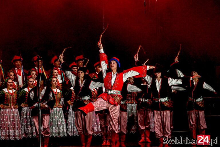 Wyjątkowy koncert dla Niepodległej. Zespół Pieśni i Tańca „Śląsk” wystąpi w katedrze