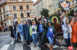 Po raz dwudziesty trzeci wyruszą na Jasną Górę. Biskup świdnicki osobiście zachęca do udziału