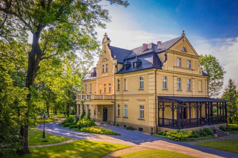 „Pałac Gruszów? Kulturalnie!” Ruszył cykl koncertów i wydarzeń