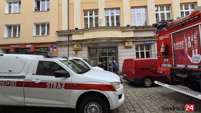 Strażacy wezwani do centrum Świdnicy