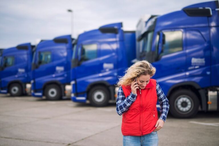 Jak znaleźć stałe kontrakty transportowe dla przewoźników?